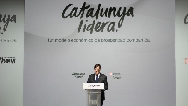 Presentación del 'Catalunya lidera' a cargo de 'president' Salvador Illa en el Círculo de Bellas Artes de Madrid