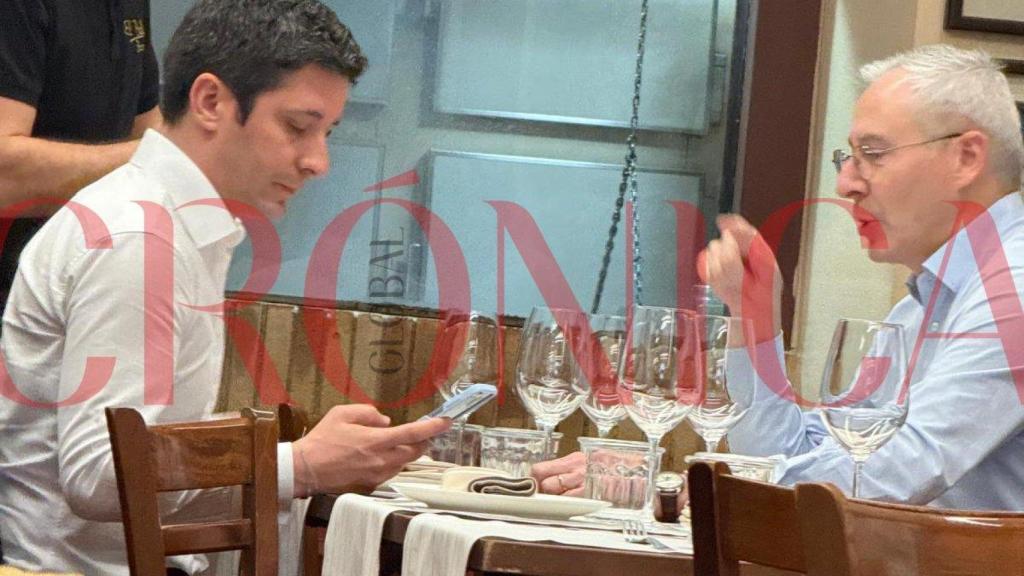 Toni Quintana, durante un ágape profesional en Girona