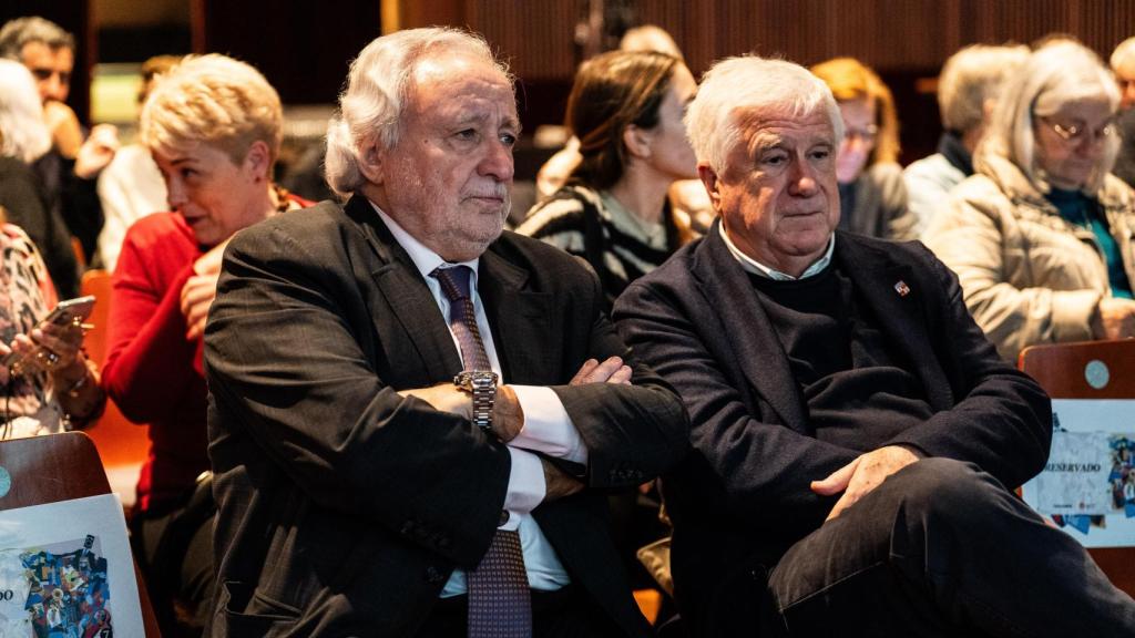 Fernández Teixidó y Joaquim Prats, en el evento de 'Letra Global' en el Liceu