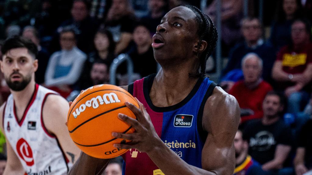 Dame Sarr durante el Barça-Zaragoza de la ACB