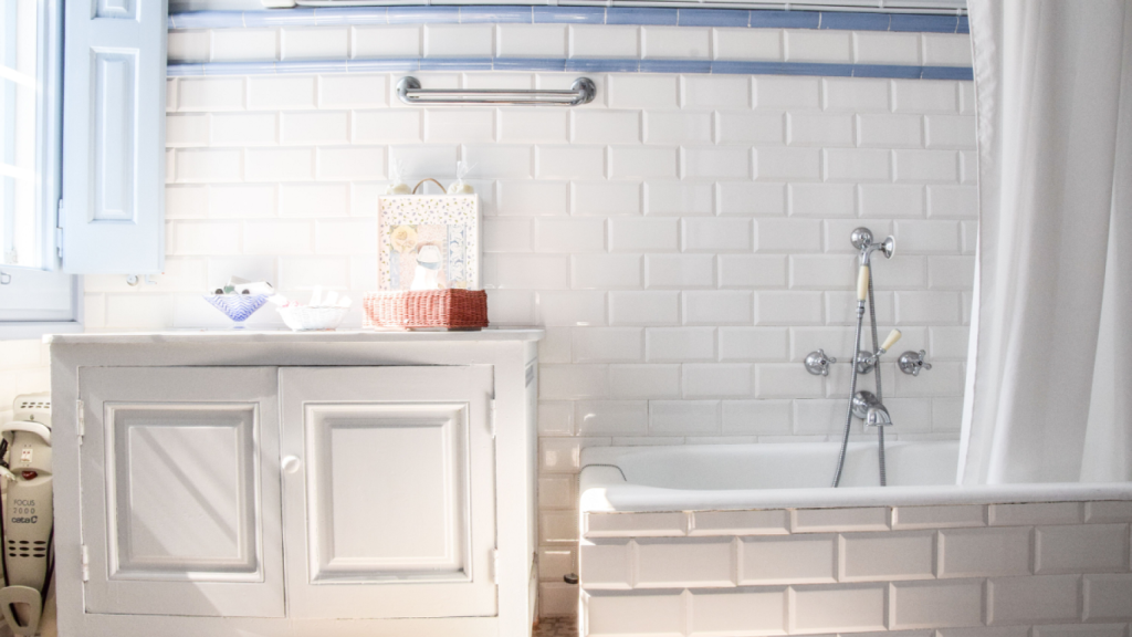 Baño de la Casa Serinyana