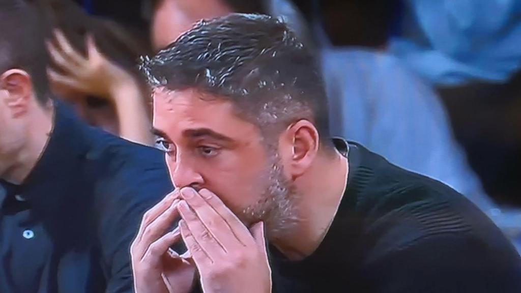 Juan Carlos Navarro, preocupado con la lesión de Chimezie Metu durante el Barça de basket-Bayern de Múnich