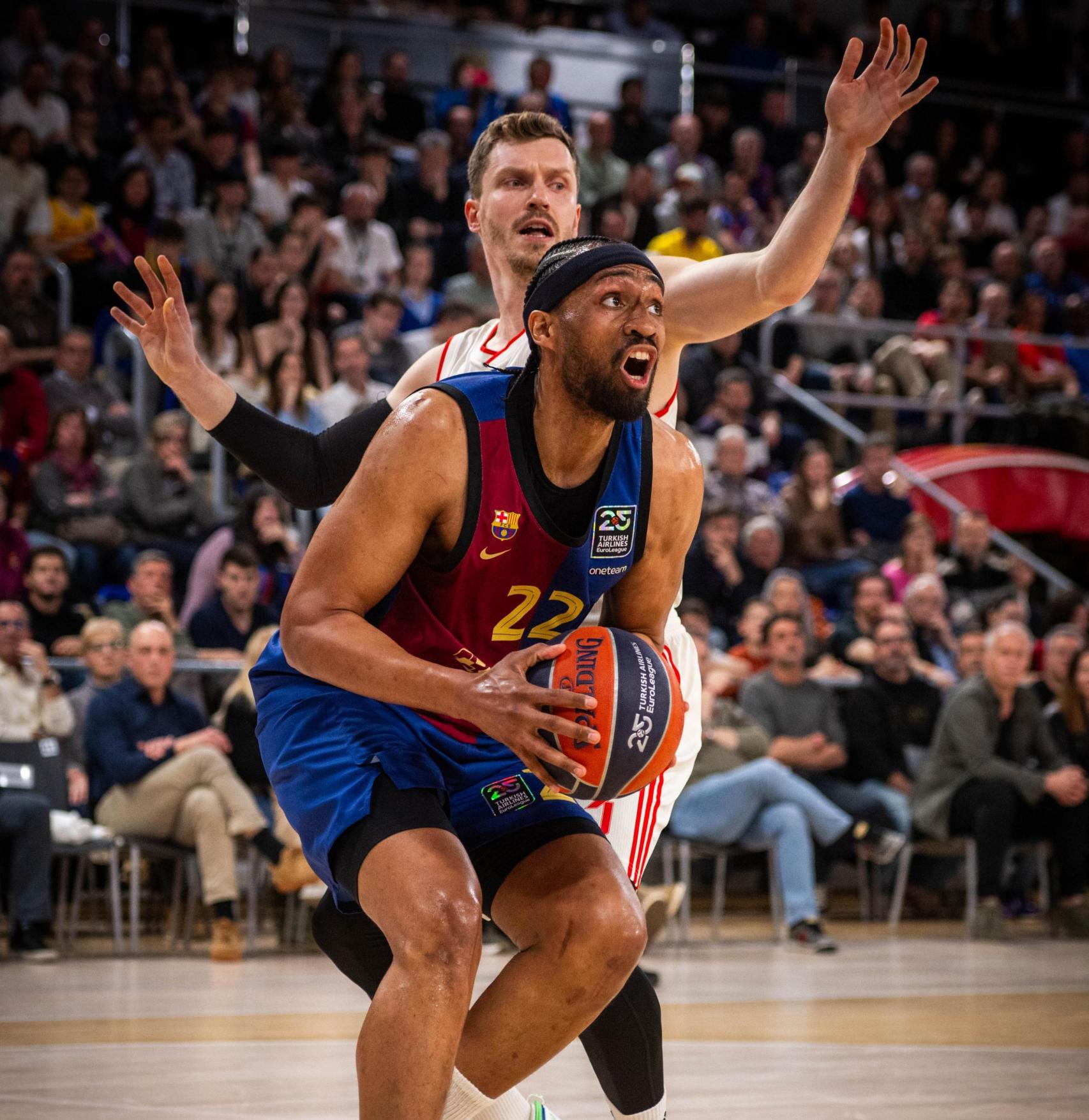 Jabari Parker, durante la derrota del Barça de basket contra el Bayern de Múnich en la Euroliga