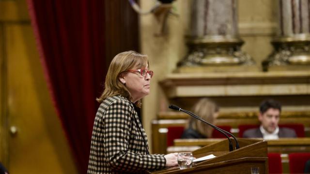 La 'consellera' Sílvia Paneque en su intervención en el Parlament de Cataluña