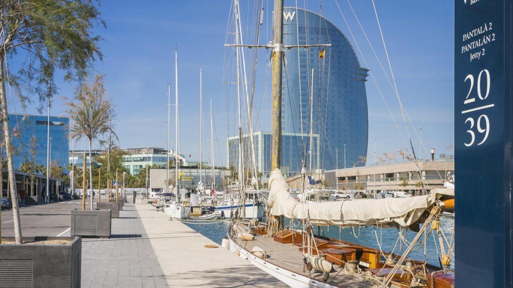 Imagen de la Marina Vela Barcelona