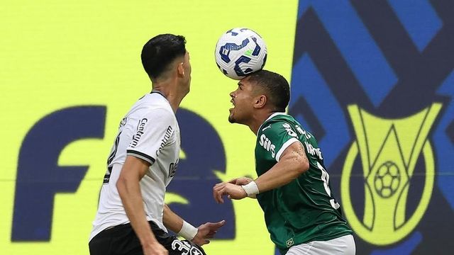 Vitor Roque en un partido del Palmeiras