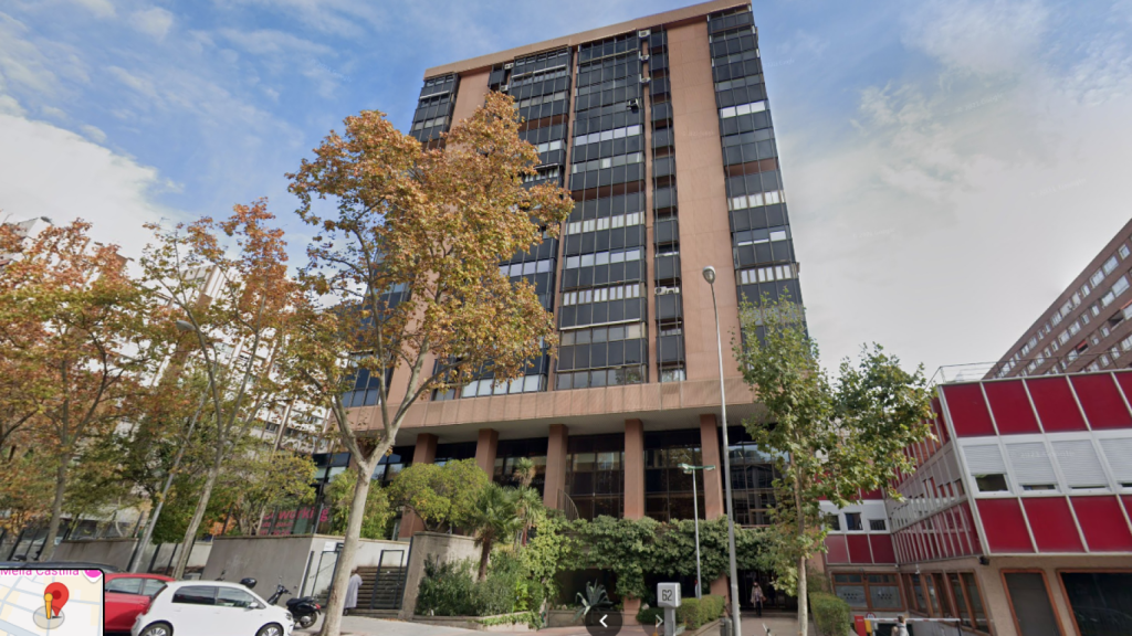 Edificio de la calle Orense 62, donde se ubicará la nueva sede de la Generalitat de Cataluña en Madrid