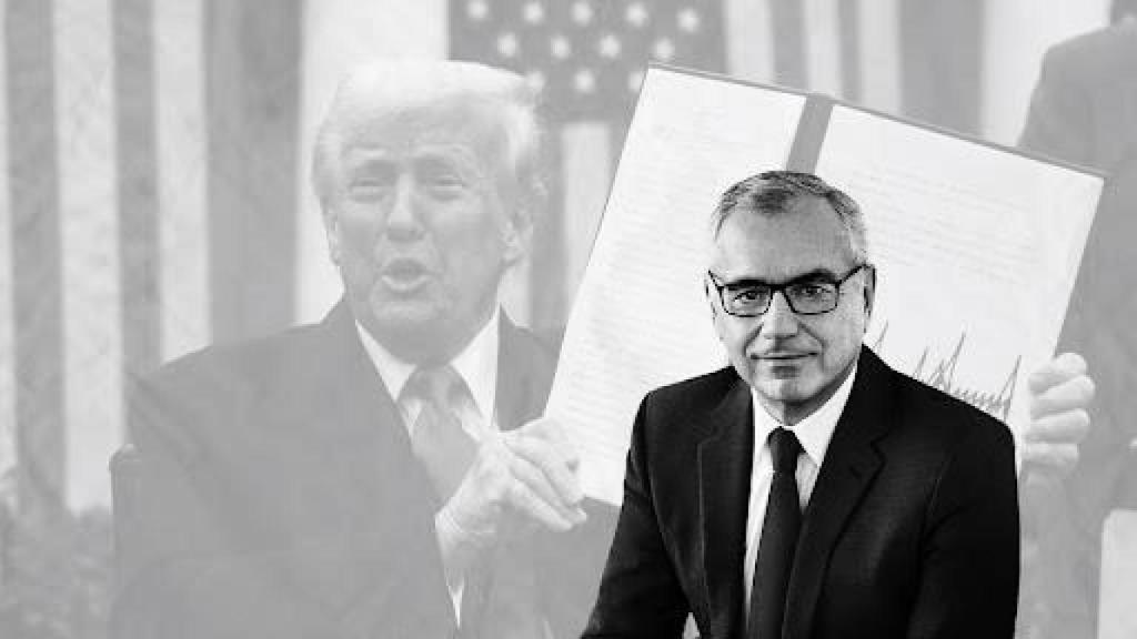 Marc Puig, presidente ejecutivo de Puig Brands, con el presidente de EEUU, Donald Trump , de fondo / CG