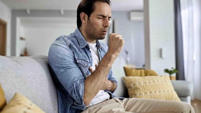 La tos crónica es un síntoma de EPOC