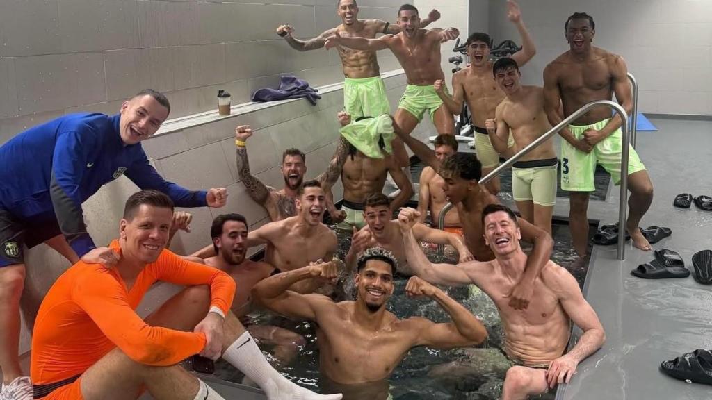 El Barça se da un baño en el jacuzzi tras ganar al Atlético en el Metropolitano
