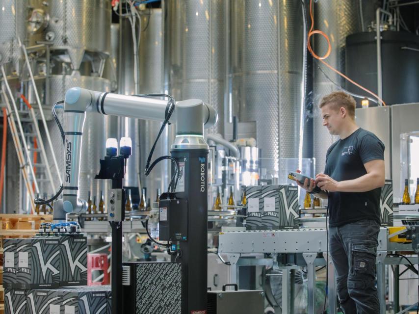 Los cobots de UR se distinguen por su facilidad de uso