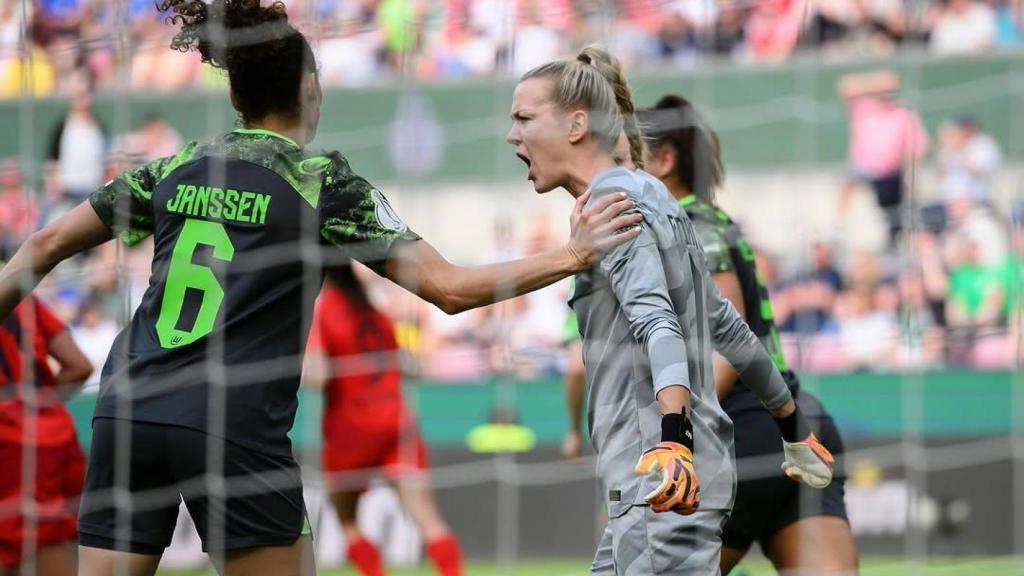 Merle Frohms, portera del Wolfsburgo Femenino que pretende el Real Madrid