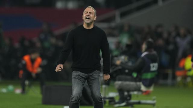 Flick grita contra el Betis