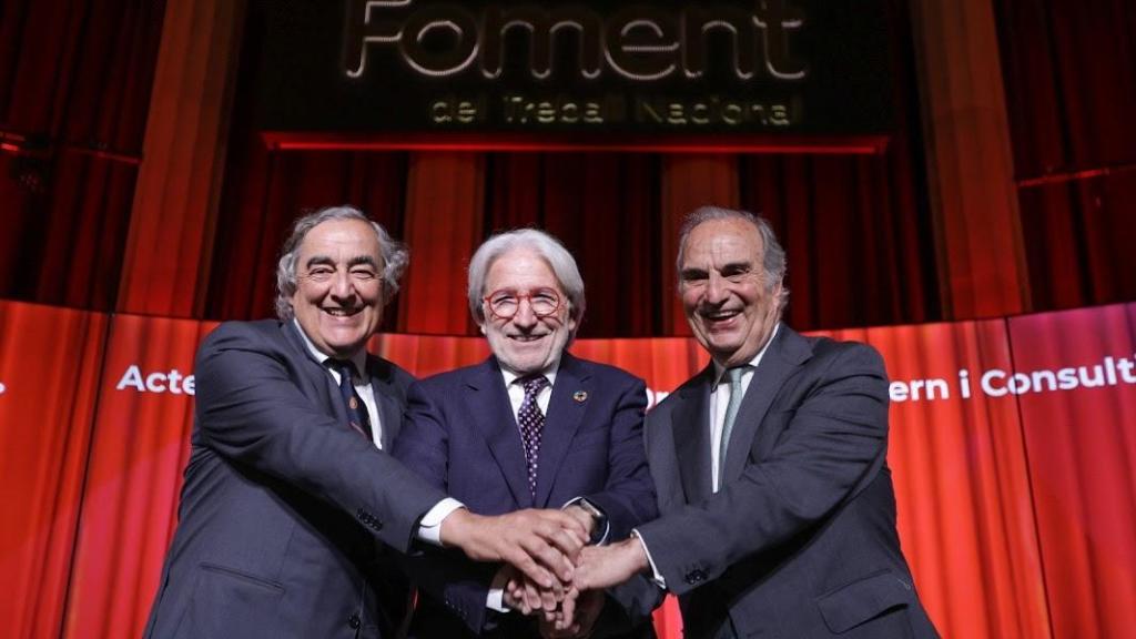 Juan Rosell, Josep Sánchez Llibre y Joaquim Gay de Montellà, en el homenaje de Foment