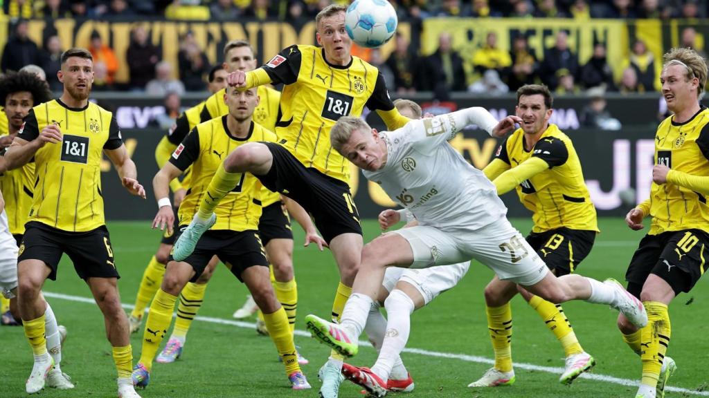 El Borussia Dortmund durante el partido contra el Mainz