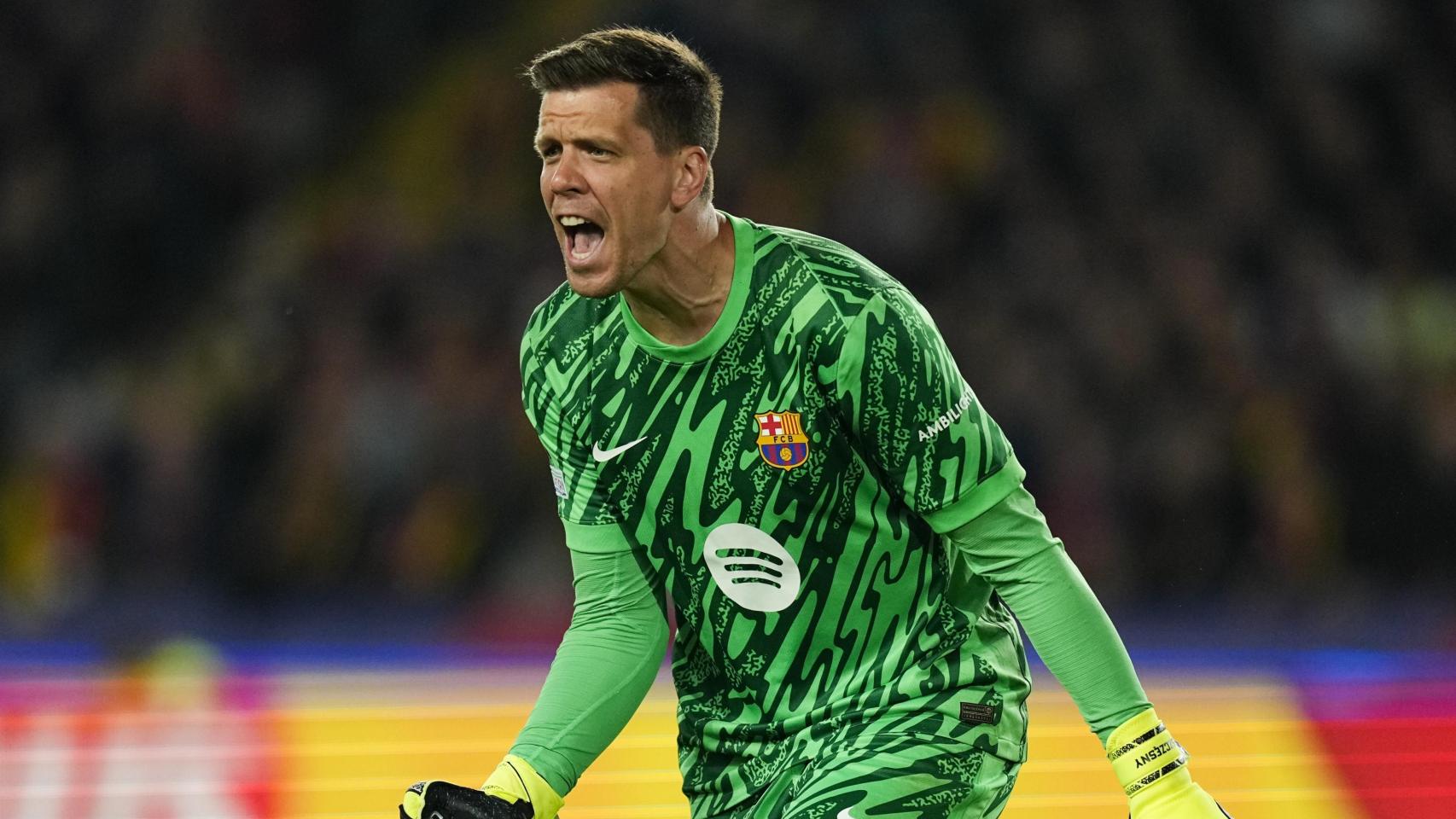 Wojciech Szczesny reacciona durante el Barça-Borussia Dortmund de Champions League