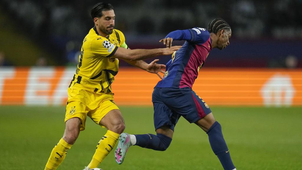Alejandro Balde durante el Barça-Borussia Dortmund