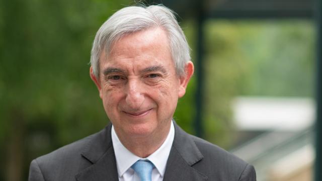 El ex embajador español en China, Rafael Dezcallar