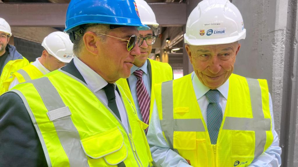 Joan Laporta y Nihat Özdemir, en las obras del Camp Nou