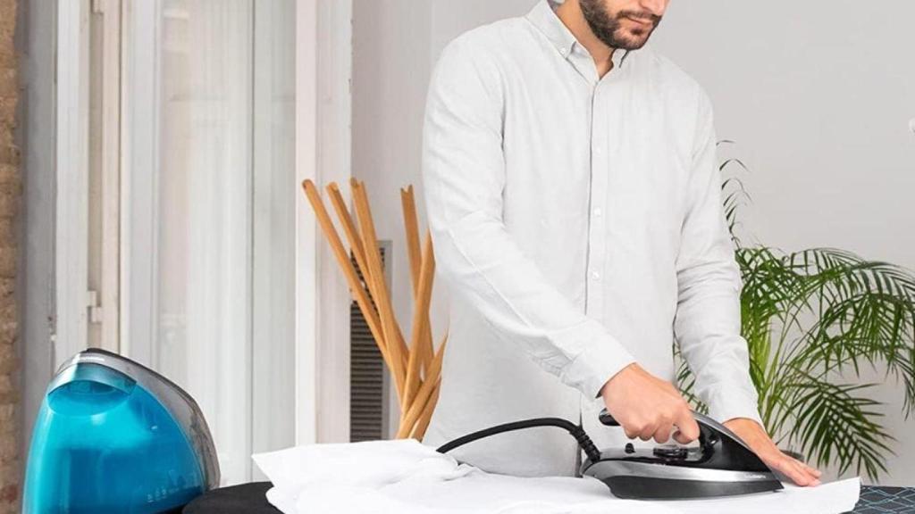 Este es el centro de planchado que necesitas para acabar con las arrugas en segundos: es de Cecotec y cuesta 30€ menos