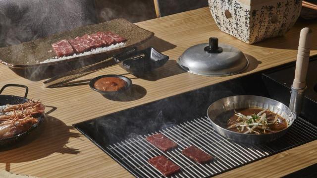 Diversos platos del restaurante Carlota Akaneya