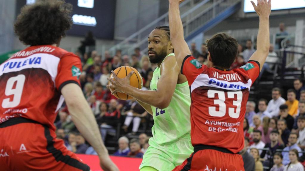 Jabari Parker, durante el partido del Barça de basket contra el Coviran Granada