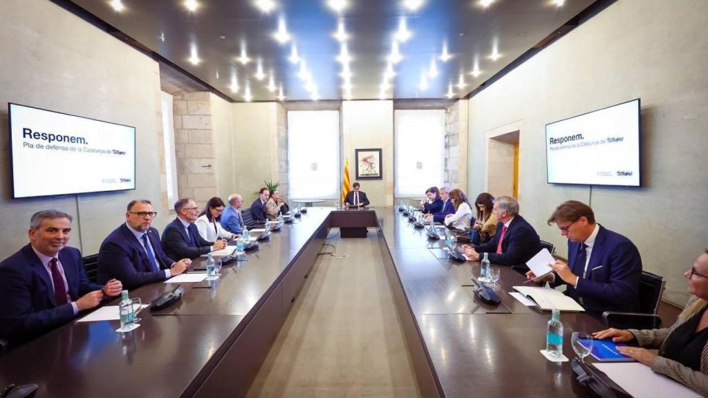 Reunión del presidente de la Generalitat, Salvador Illa, con representantes de diversas empresas farmacéuticas