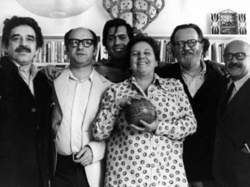 Carmen Balcells con sus autores hispanoamericanos