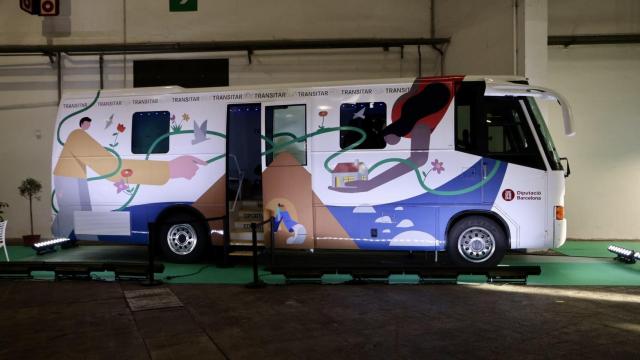 El bus del proyecto 'Transitar' de la Diputación de Barcelona