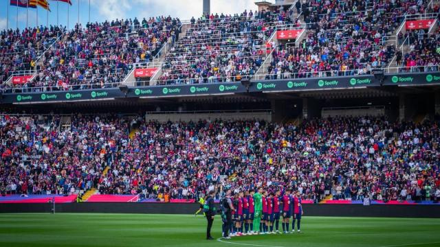 La grada de Montjuïc, llena para el Barça-Celta