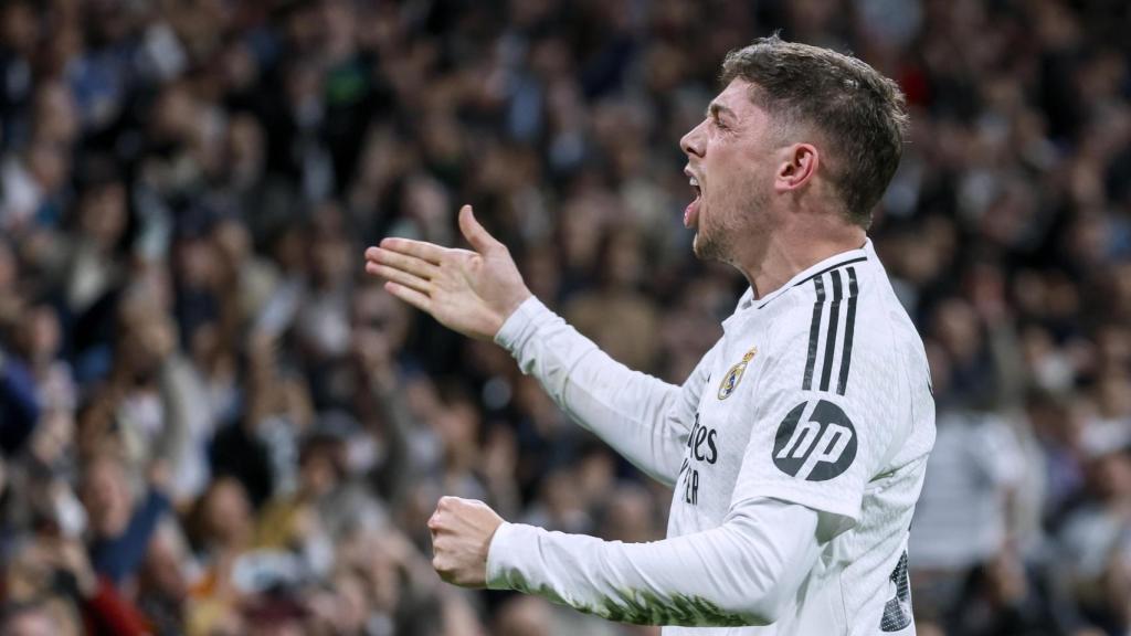 Fede Valverde celebra eufórico su gol de la victoria en el Real Madrid-Athletic Club