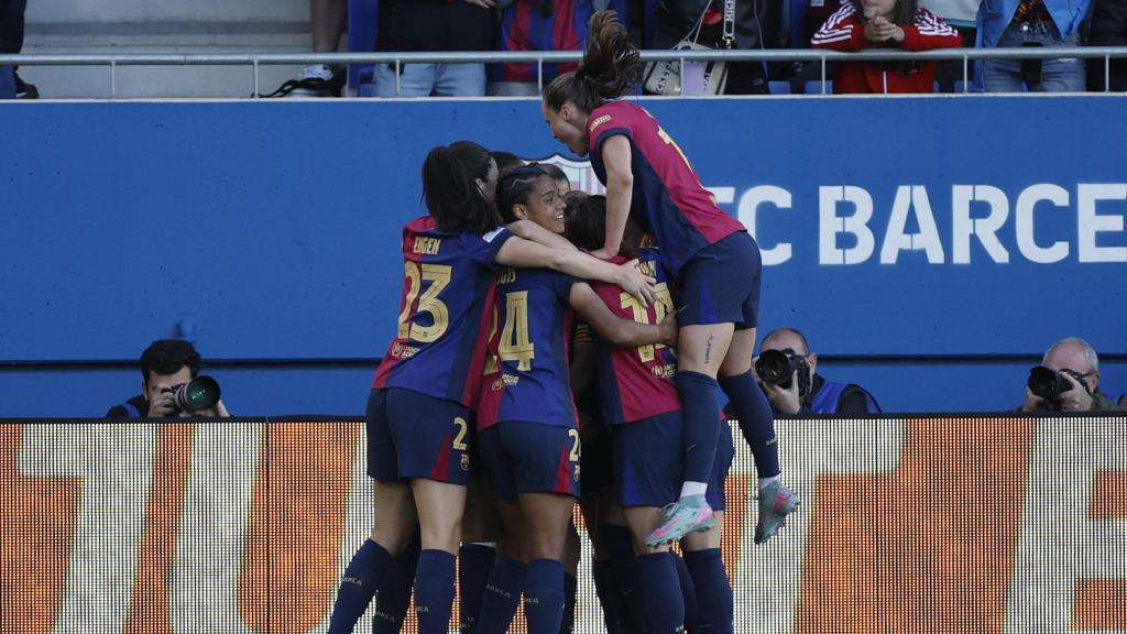 Las jugadoras del Barça Femenino celebran un gol en las semifinales de la Champions League contra el Chelsea