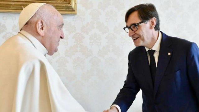 El papa Francisco y Salvador Illa