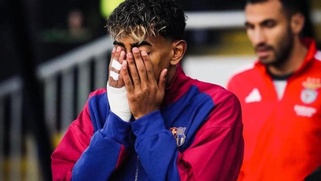 Lamine Yamal, con la mano vendada