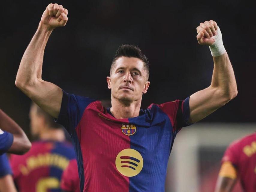 Lewandowski, con la mano vendada