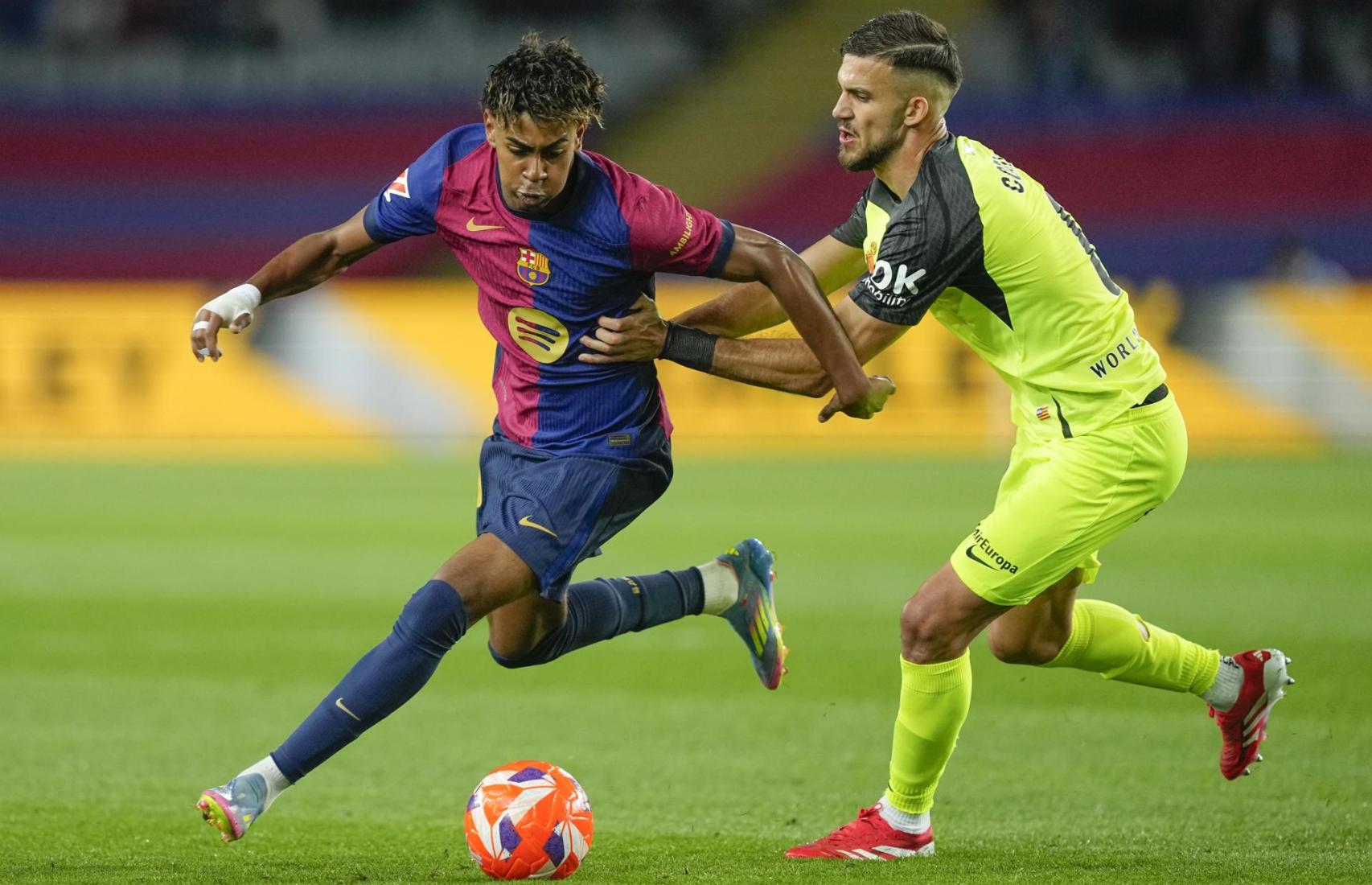 Lamine Yamal se escapa de Copete