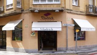 Es una de las librerías más antiguas de Cataluña y una visita ideal en Sant Jordi: