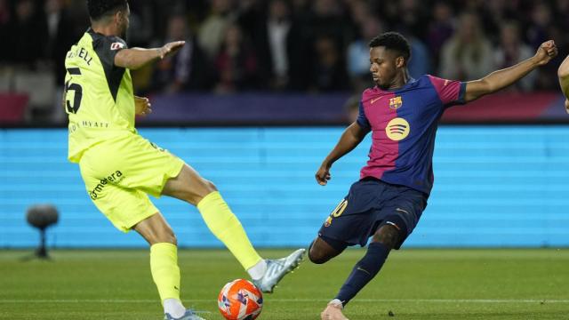 Ansu Fati remata a portería contra el Mallorca