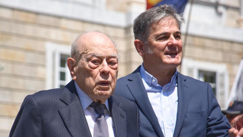 Imagen de archivo de Jordi Pujol, junto a su hijo Oriol Pujol Ferrusola