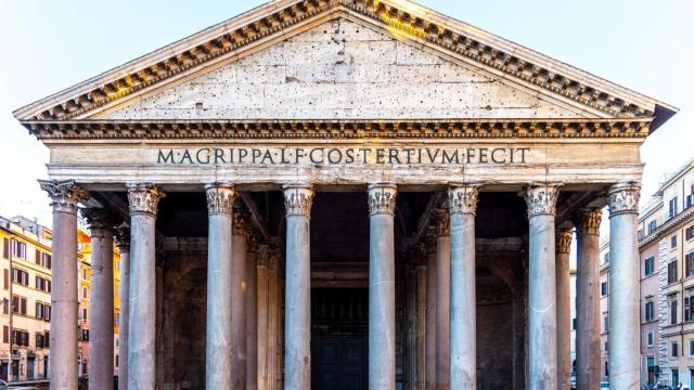 Parece Roma pero es Cataluña: este es el imponente templo romano que puedes visitar gratis en Barcelona