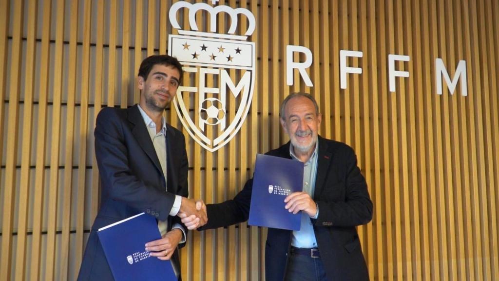 Imagen de archivo de Mateo Samaranch (izquierda)