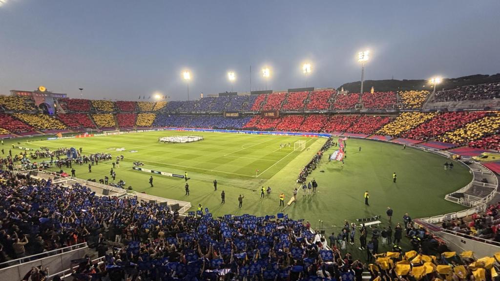 El incréible mosaico de Montjuïc para el Barça-Inter