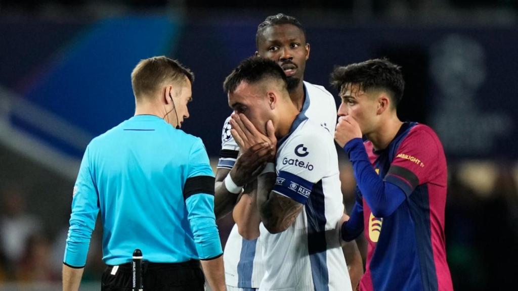 Lautaro Martínez, lesionado durante el Barça-Inter de Champions League