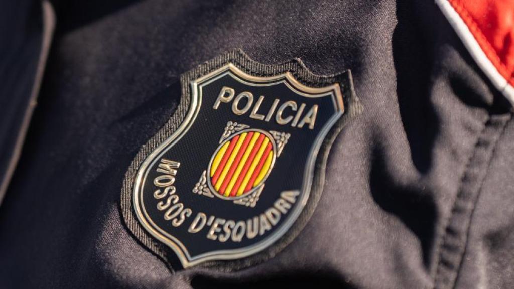 Parte del uniforme de un agente de Mossos d'Esquadra, en archivo