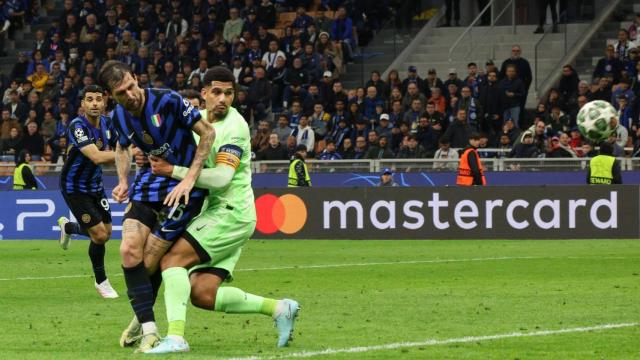 Acerbi marca el tercer gol del Inter