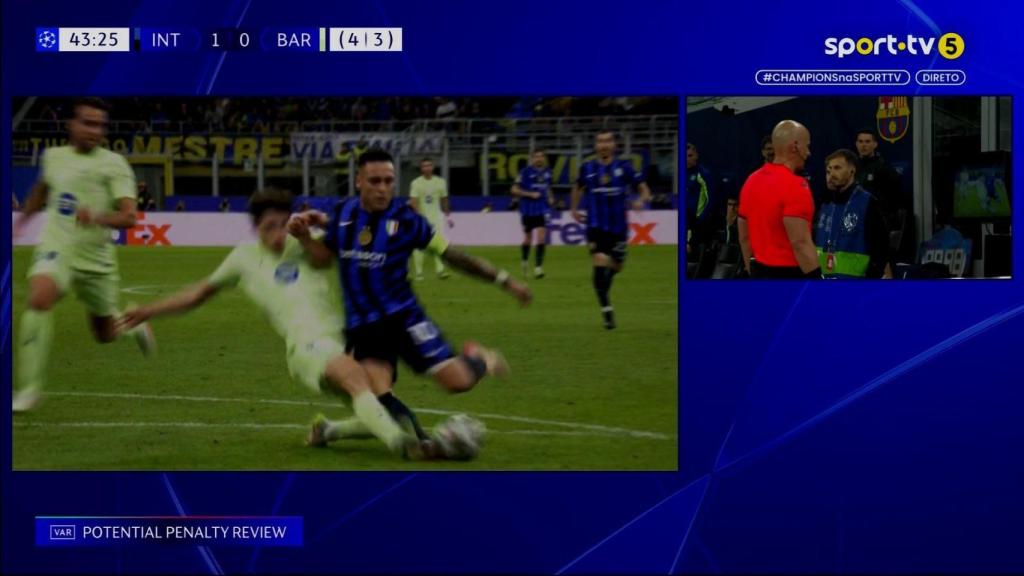 El polémico penalti de Pau Cubarsí a Lautaro Martínez en el Inter-Barça