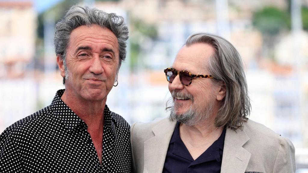 Paolo Sorrentino y Gary Oldman en el festival de Cannes en 2024