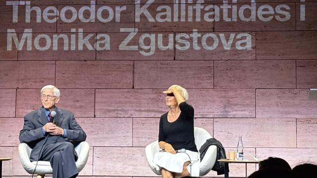 Theodor Kallifatides y Monika Zgustova en el CCCB