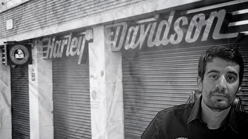 Toni Solano, administrador del concesionario Harley BCN, cerrado desde julio