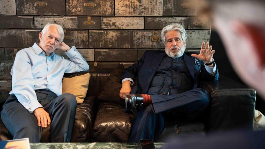 Christopher Wales y Robert Amsterdam, durante la entrevista